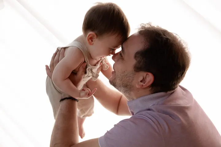 Ensaio de família com luz LEDWindow · @belferreiraphoto