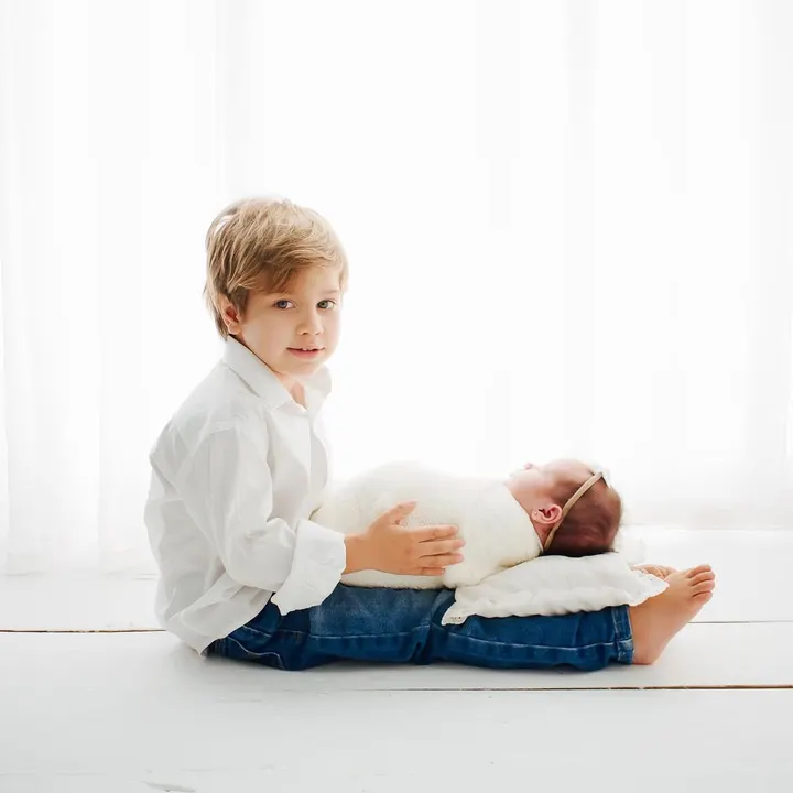 Ensaio de família com luz LEDWindow · @natachavieirafotografia